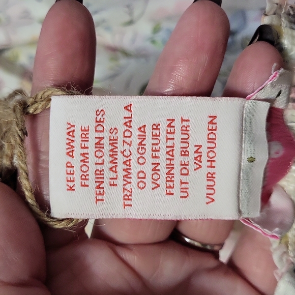 New Kid's Tommy Bahama Dress - Picture 10 of 12